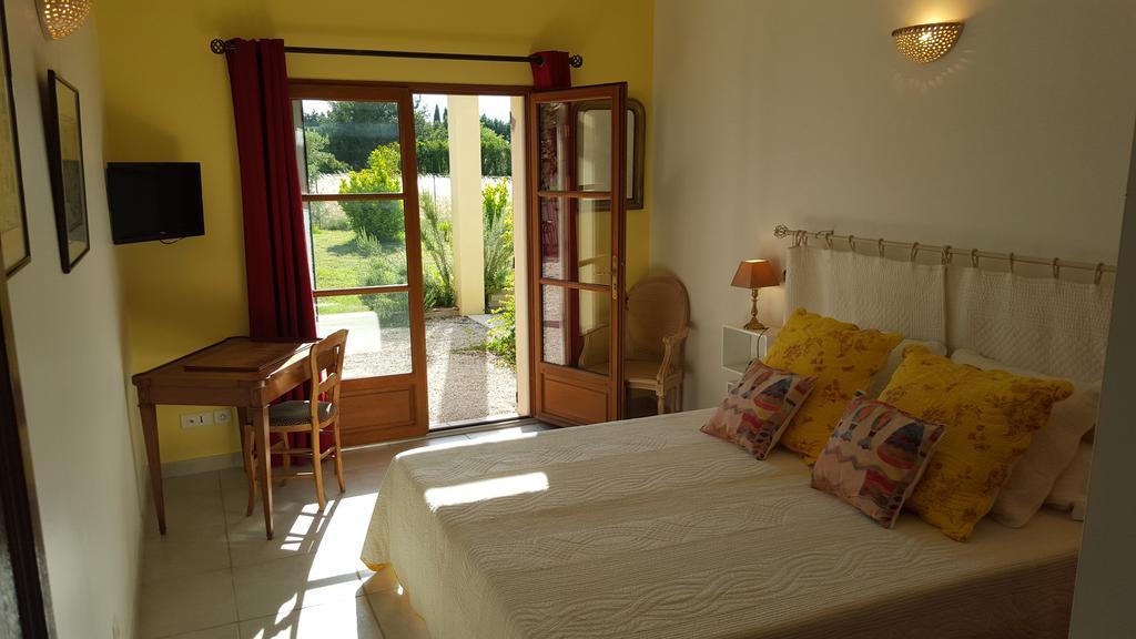Lamanderie En Provence Bed and Breakfast Alleins Δωμάτιο φωτογραφία