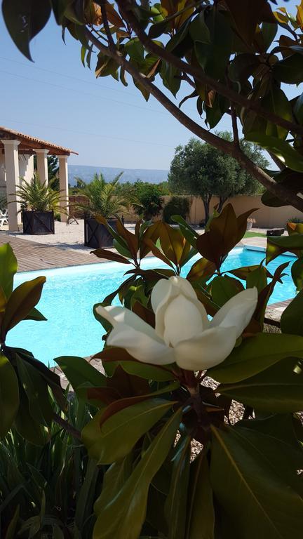 Lamanderie En Provence Bed and Breakfast Alleins Εξωτερικό φωτογραφία
